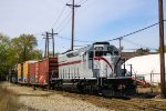 NYSW Heritage SD40-2 3024 shoves road train SU 99 west out of the yard at Cross Street